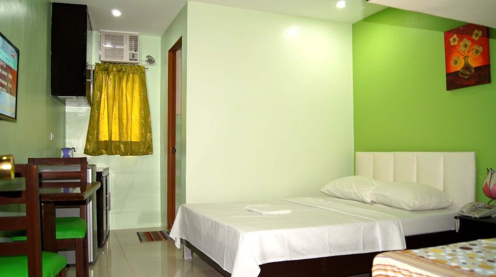 Staylite Tagbilaran Extérieur photo